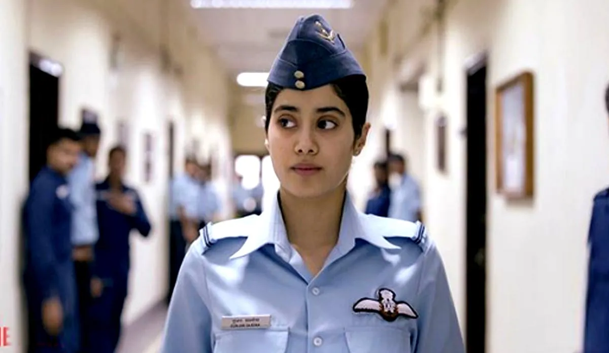 गुंजन सक्सेना: द कारगिल गर्ल'.. ये बायोपिक उस महिला की जिंदगी पर बनी है, जिसने ना सिर्फ समाज की रूढ़िवादी परंपरा और सोच को तोड़ा, बल्कि दूसरी ...