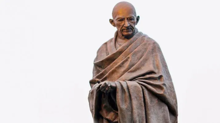 Mahatma Gandhi all set to feature on UK currency coin- India TV Paisa