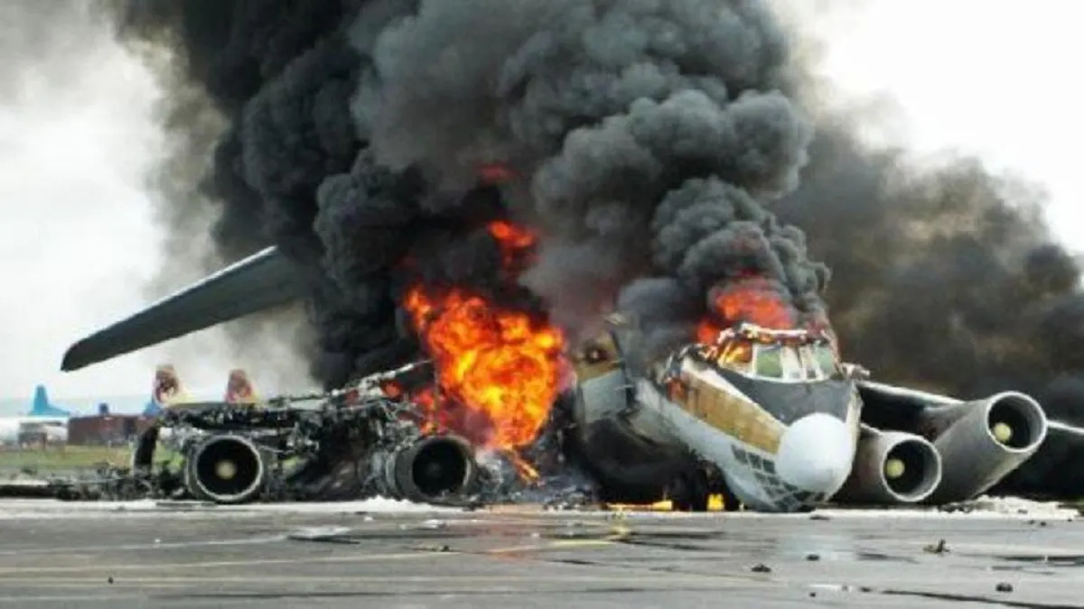 plane crash,air india crash,air india kozhikode accident,air india news,air infia dubai kozikode fli- India TV Hindi