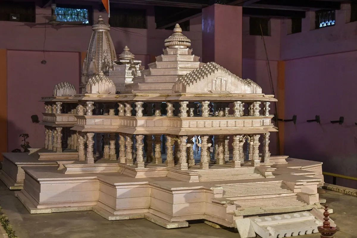 PM Narendra Modi to visit Hanuman Garhi in Ayodhya Ram Mandir latest News । सबसे पहले हनुमान गढ़ी जा- India TV Hindi