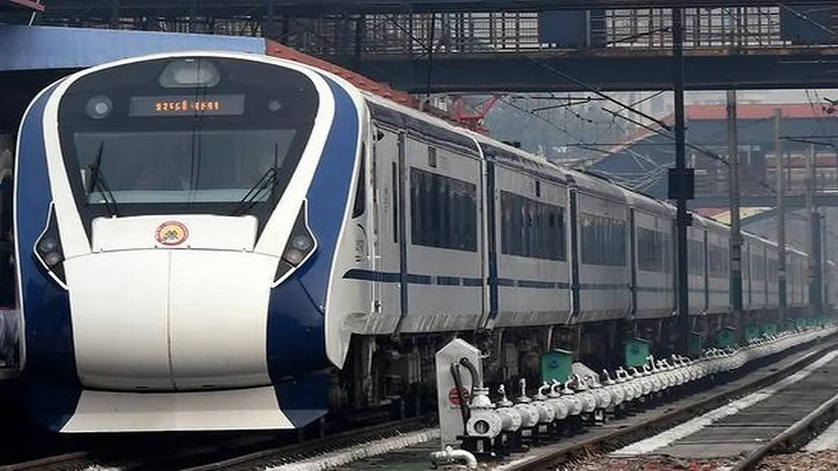 वंदे भारत ट्रेन के लिए...- India TV Paisa