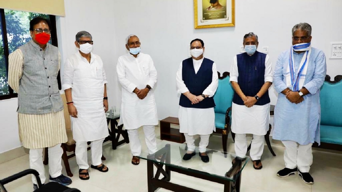 JP Nadda Nitish Kumar meeting on BJP JDU seat distribution Bihar election । BJP अध्यक्ष जेपी नड्डा और बिहार के मुख्यमंत्री नीतीश कुमार के बीच मुलाकात, सीट बंटवारे पर चर्चा - India
