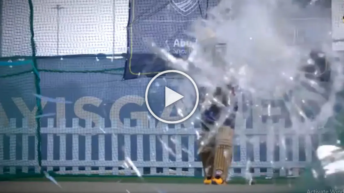IPL 2020 : Andre Russell breaks camera glass while batting in nets, video goes viral- India TV Hindi