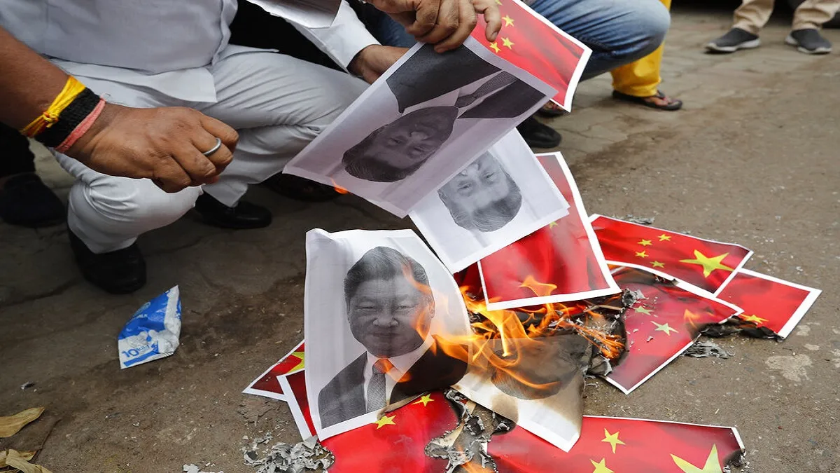 Jolt to China as Indian Businessman planning boycott of chinese goods on diwali । चीन को लगने वाला ह- India TV Paisa