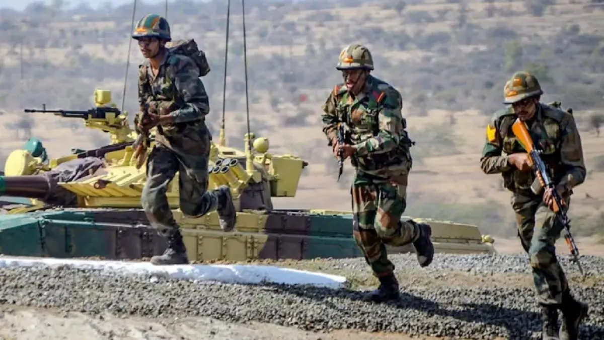 सेना को मिलेगी नई कम्युनिकेशन टेक्नोलॉजी- India TV Hindi