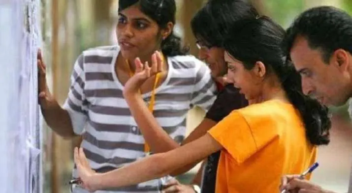 Madras University Arrear Exam result declared on unom.ac.in- India TV Hindi