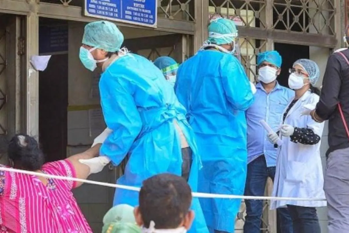 Over 5000 Coronavirus cases recorded in 5th consecutive day in Delhi- India TV Hindi