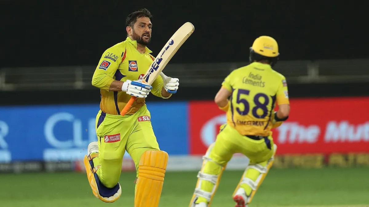 ms dhoni, dhoni 300 sixes, ms dhoni 300 t20 sixes, Rohit Sharma, Suresh Raina, Chris Gayle, csk vs r- India TV Hindi