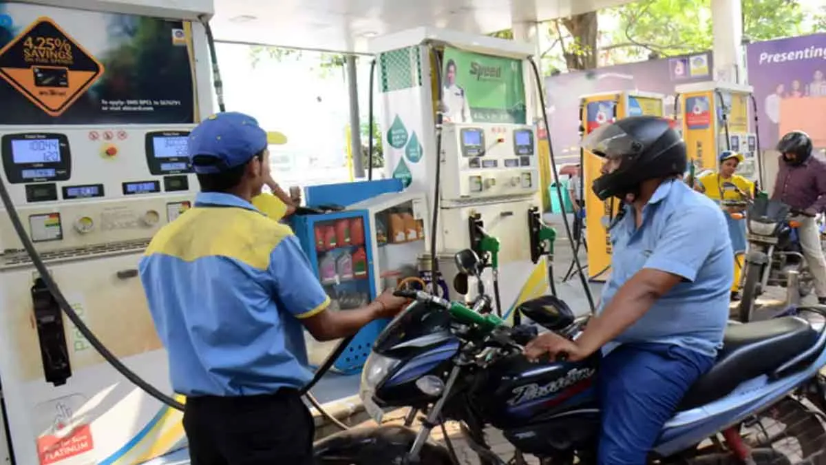 Consumers may get relief on petrol, diesel prices ahead of Diwali- India TV Paisa
