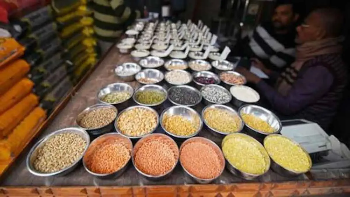 5 states to procure 1 lakh tonnes of tur from buffer to check pulse prices- India TV Paisa