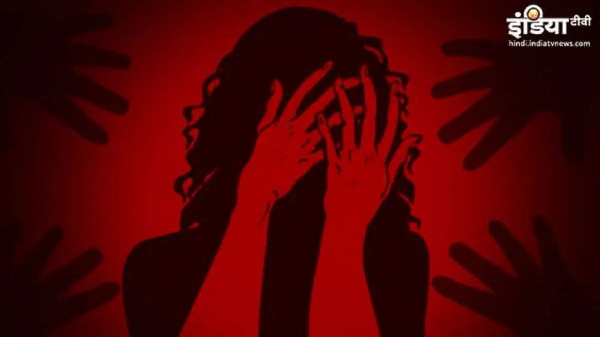 Teenage girl gang-raped in Greater Noida, 3 accused...- India TV Hindi