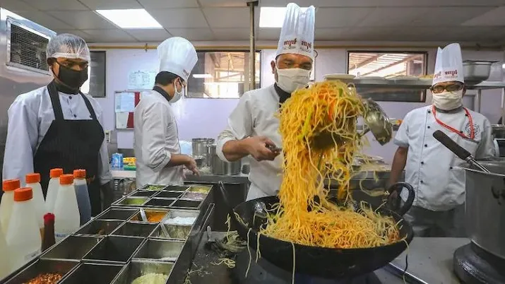 Delhi government allows restaurants to operate round-the-clock- India TV Hindi