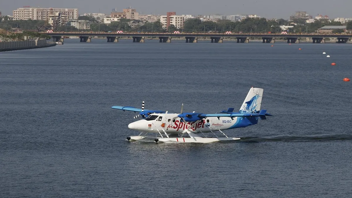 SpiceJet SeaPlane Service to be launched in India on October 31, fares start at Rs 1500- India TV Paisa