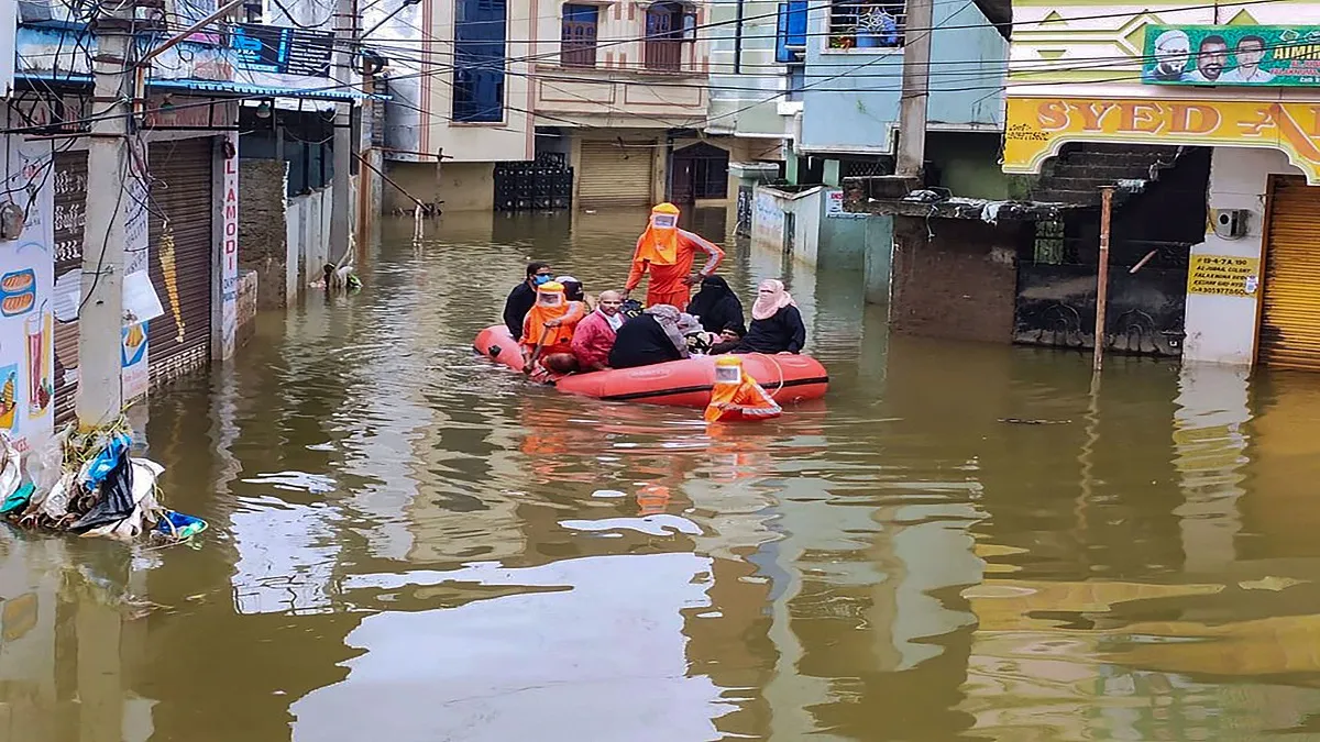 50 people died in heavy rains, flash floods in Telangana- India TV Hindi