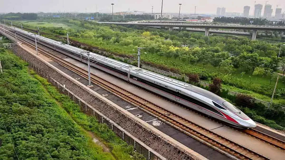 L&T bags over Rs 7,000-cr order to construct part of Bullet Train Project- India TV Paisa