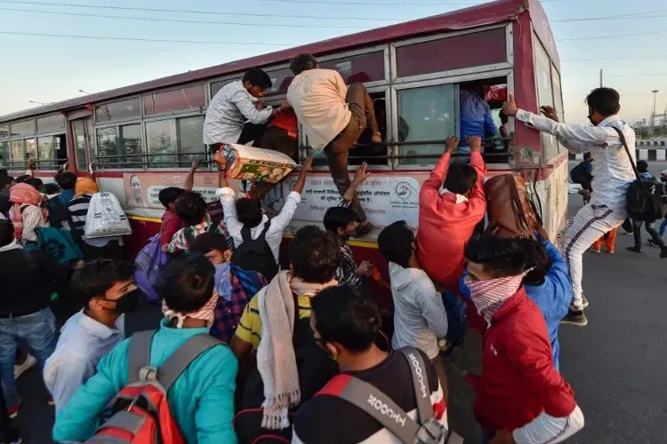 दिवाली पर बसों में बढ़...- India TV Hindi
