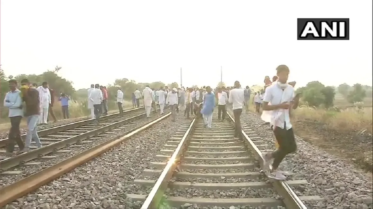 trains diverted due to gurjar agitation । गुर्जर आंदोलन की वजह से डायवर्ट की गईं ये ट्रेन- India TV Hindi