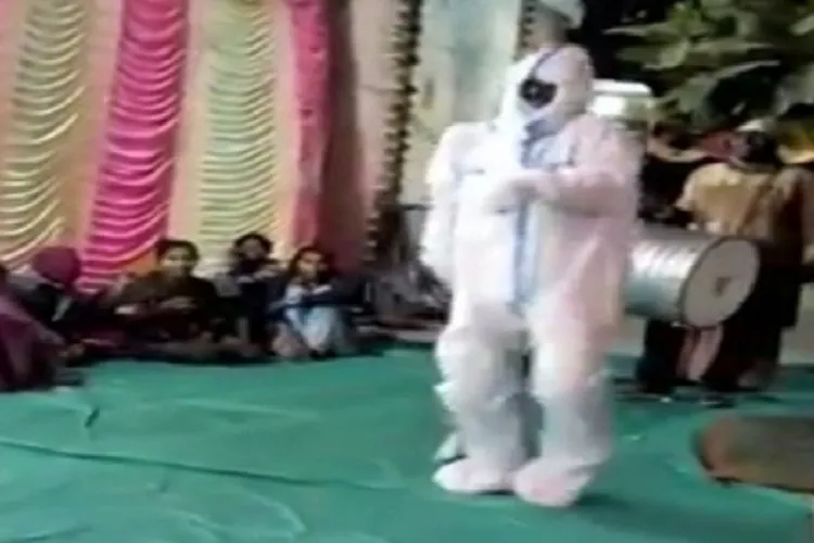 शादी सामारोह में PPE किट...- India TV Hindi