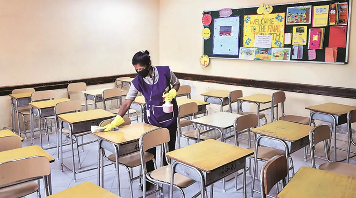 262 students after 160 schools in Andhra Pradesh, 160...- India TV Hindi