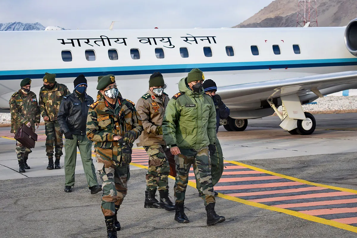 Army Chief General MM Naravane on a three day visit to the...- India TV Hindi