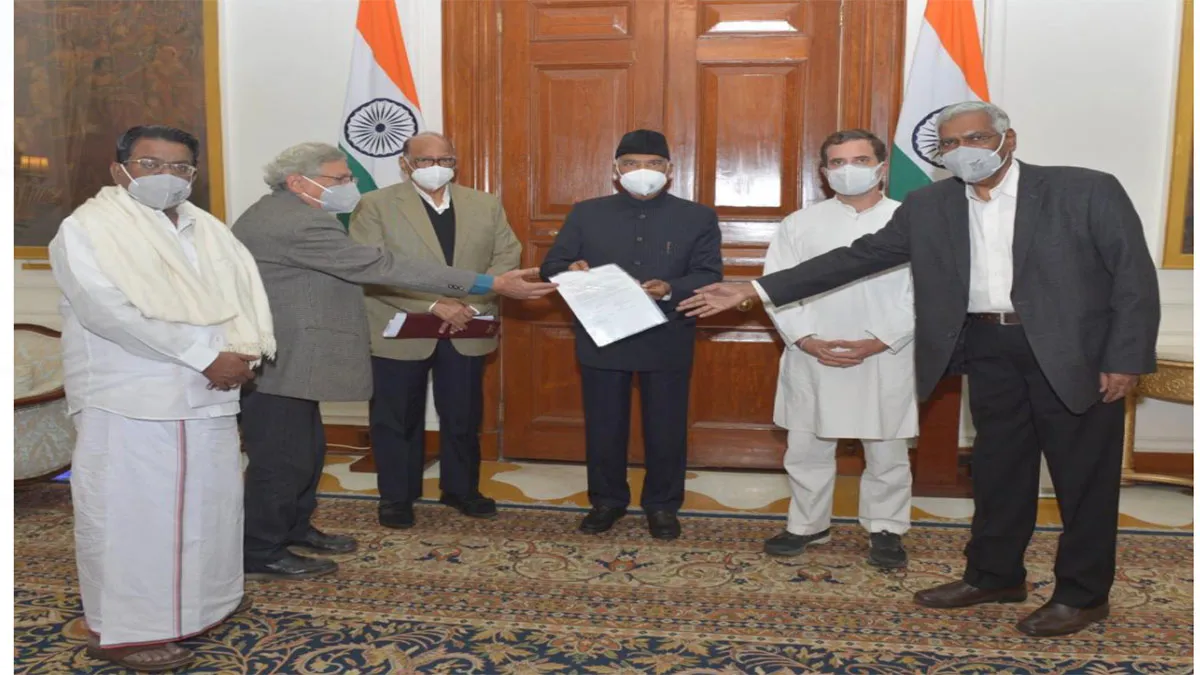 राष्ट्रपति रामनाथ कोविंद से मिले विपक्ष के 5 नेता, तीनों कृषि कानून को रद्द करने की मांग- India TV Hindi