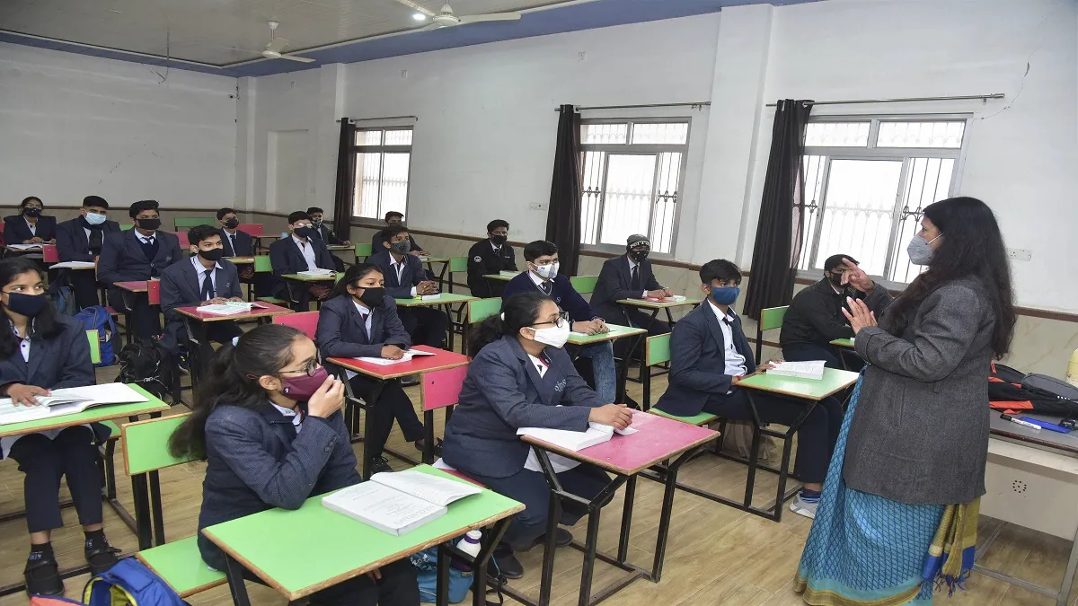 Class 10 exam in Karnataka from June 14, know details- India TV Hindi