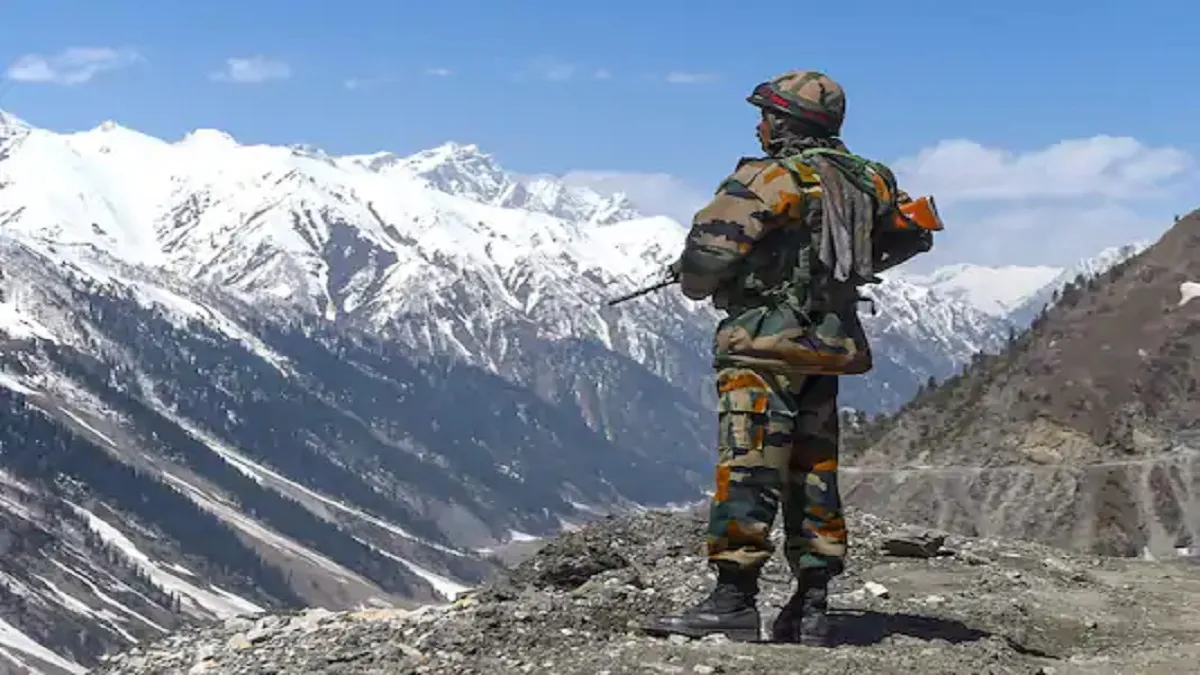 भारत-चीन के बीच बनी सहमति, LAC से जल्द पीछे हटेंगे सैनिक, संयुक्त बयान जारी- India TV Hindi
