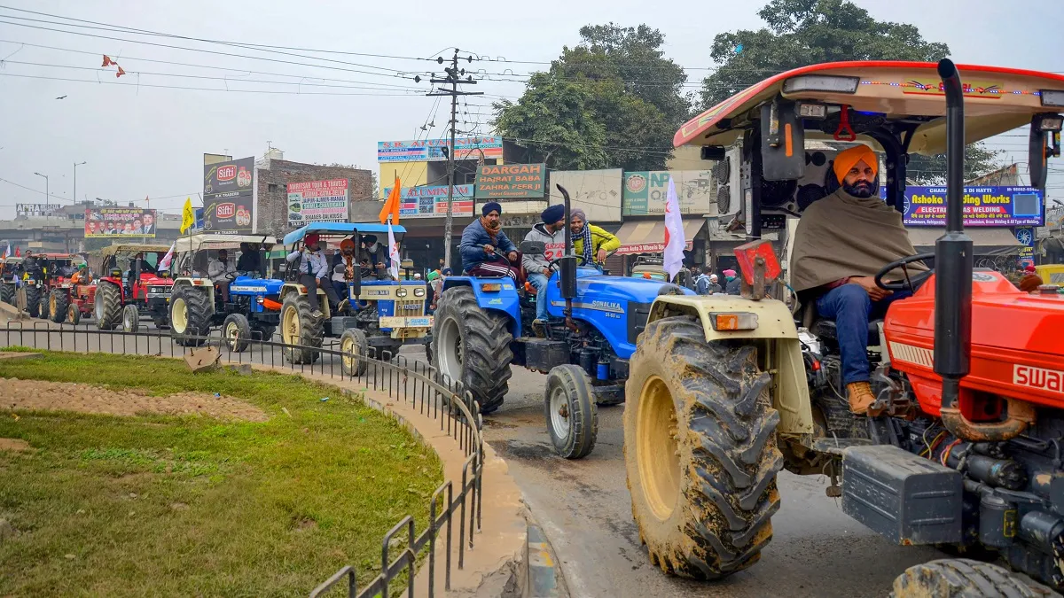 Tractor Rally on Republic Day Rakesh Tikait says 25 thousand tractors from UP Uttrakhand will partic- India TV Hindi
