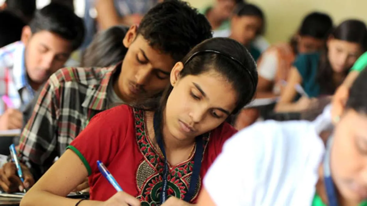 Matriculation exam in Bihar from today, 16.84 lakh...- India TV Hindi