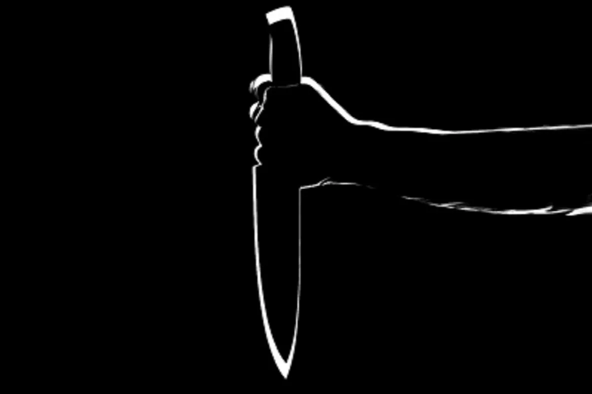 man pours acid in mouth of woman before stabbing her 'हैवान' ने महिला को चाकू से गोदने से पहले मुंह - India TV Hindi