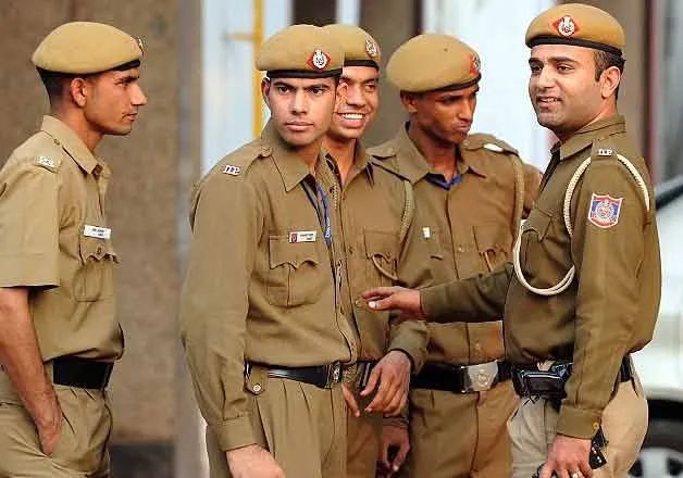 UP Police SI Recruitment 2021: यूपी पुलिस...- India TV Hindi