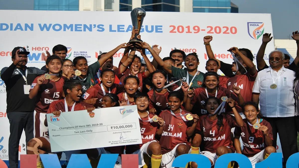 महिला फुटबॉल लीग की...- India TV Hindi