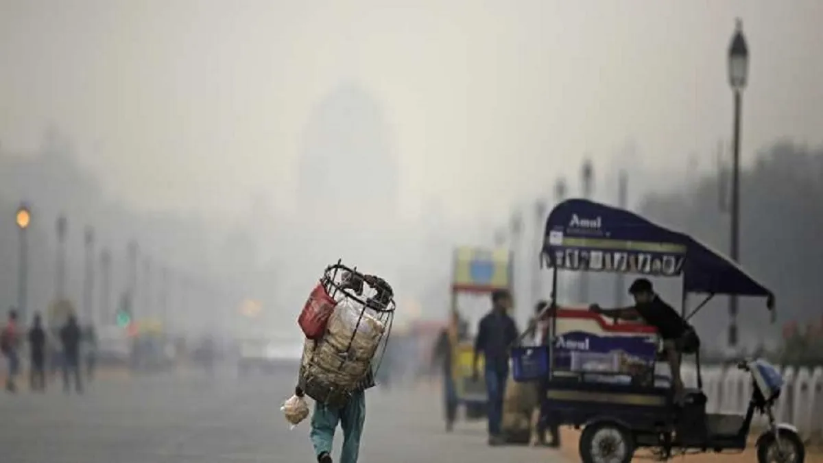 दिल्ली विश्व स्तर पर सबसे प्रदूषित राजधानी, हवा की गुणवत्ता बेहद खराब : रिपोर्ट- India TV Hindi