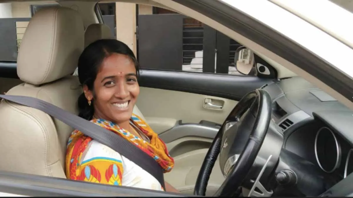 Free cars to women gives by PNB Housing Finance see details- India TV Paisa