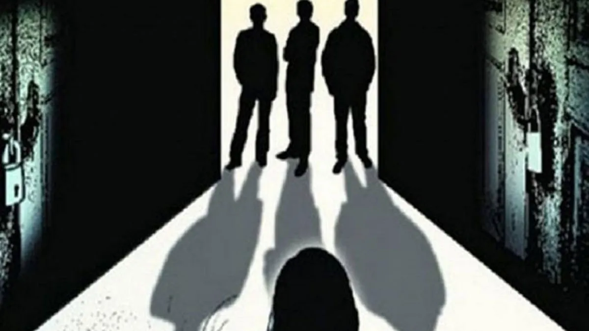 Woman raped, Woman raped by husband friends, rape by husband friends, rape husband friends- India TV Hindi