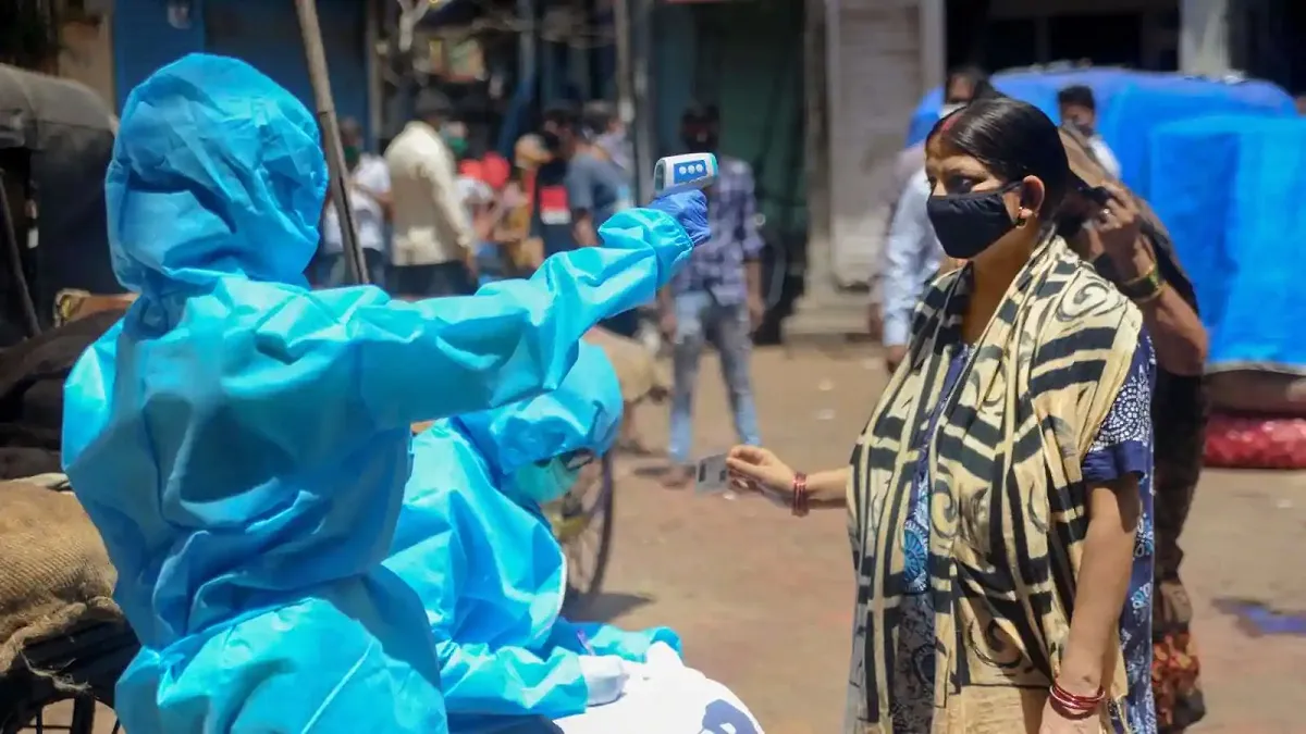 गुजरात में 24 घंटे में कोरोना के 2190 नए मामले आए, 6 और मरीजों की मौत - India TV Hindi