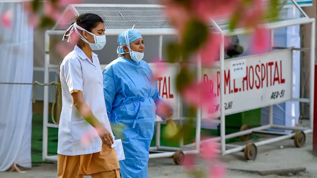 Corona once again picking up pace, these 5 states most affected - फिर तेजी से पैर पसार रहा Coronavirus, इन 5 राज्यों ने बढ़ाई सरकार की टेंशन - India TV Hindi News