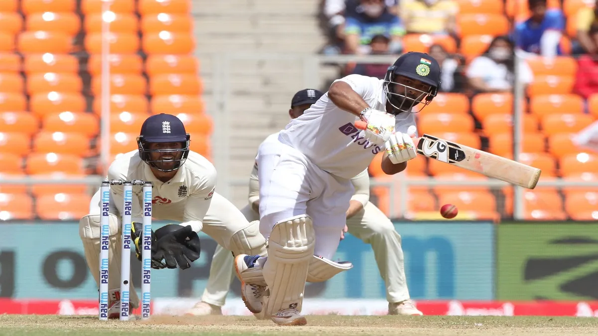 विकेटकीपर-बल्लेबाज ऋषभ पंत ने एक बार फिर 'संकटमोचक' की भूमिका निभाते हुए इंग्लैंड के खिलाफ जारी चौथे- India TV Hindi