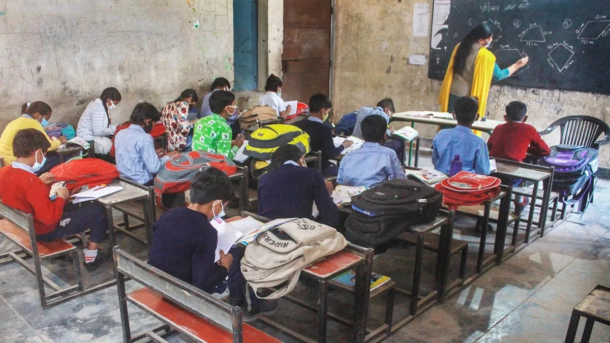 Odisha government to set up three Eklavya schools in Sambalpur संबलपुर में तीन एकलव्य स्कूलों की स्थ- India TV Hindi