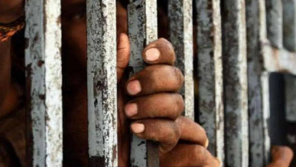 दिल्ली की जेलों में कोरोना का संकट, स्टाफ और कैदियों सहित 59 एक्टिव केस, 2 की जा चुकी है जान- India TV Hindi