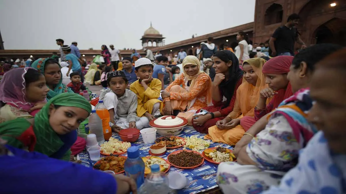 Pakistan can get Indian sugar cheaper before Ramadan if trade reopens- India TV Paisa