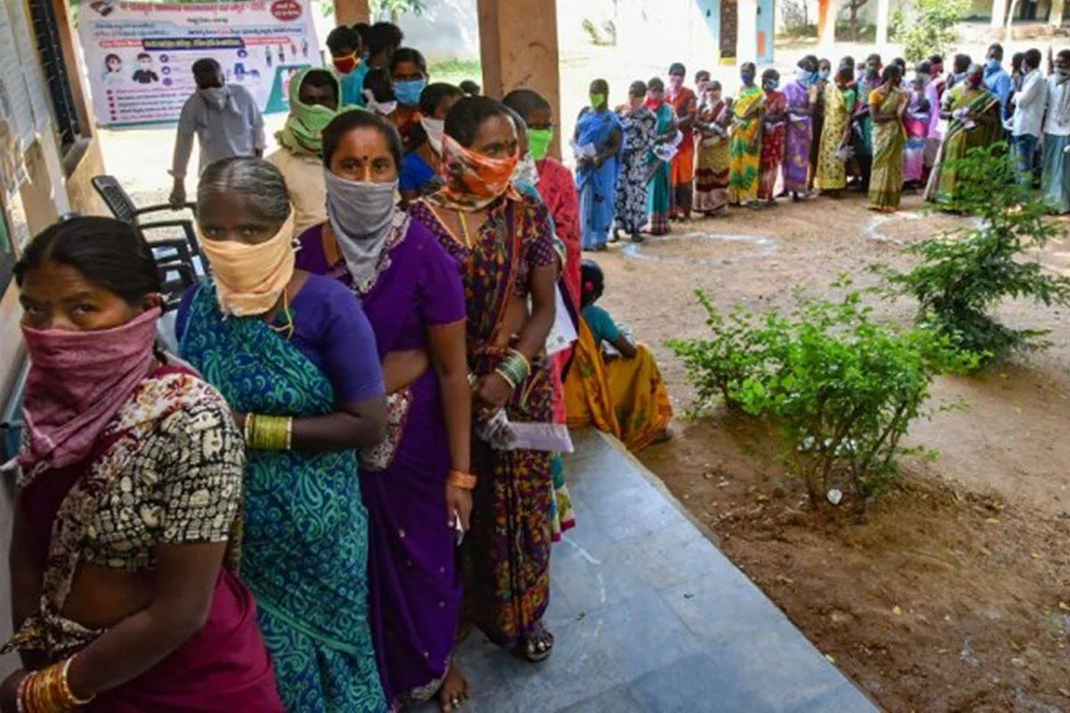 UP panchayat polls: Around 60 per cent polling recorded till 5 pm- India TV Hindi