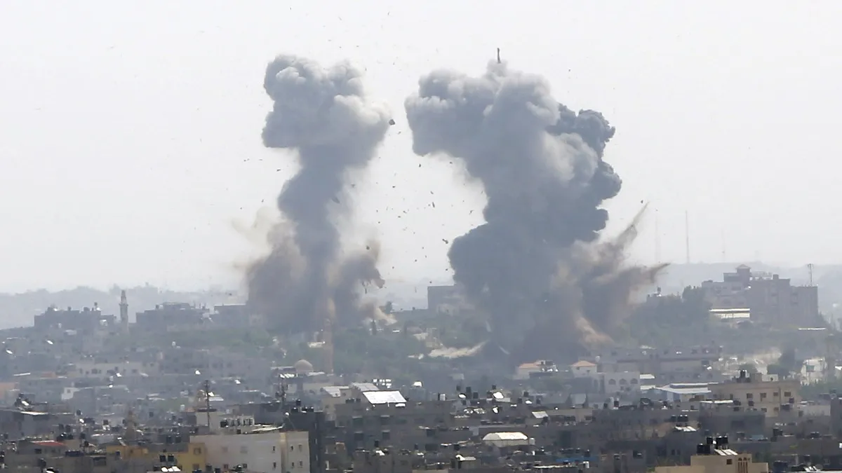 हमास ने इजराइल पर दागे 130 रॉकेट, हमले में भारतीय महिला की मौत- India TV Hindi