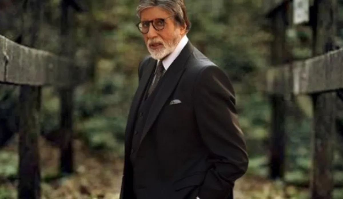 अमिताभ बच्चन ने देश अनलॉक होने पर फैंस से अपील करते हुए कहा- ढिलाई न बरतें, प्रोटोकॉल का पालन करें- India TV Hindi