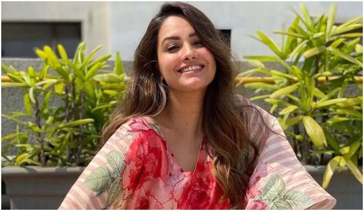 Anita Hassanandani clarifies that she is not quitting acting but her son aarav is priority- India TV Hindi