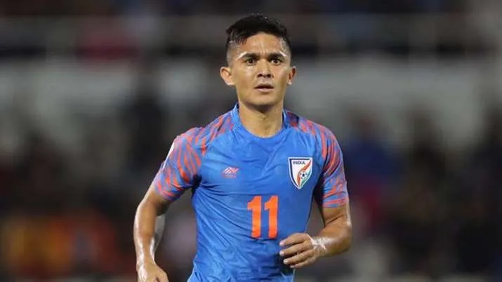 Chhetri extends his contract with Bengaluru FC till 2023- India TV Hindi