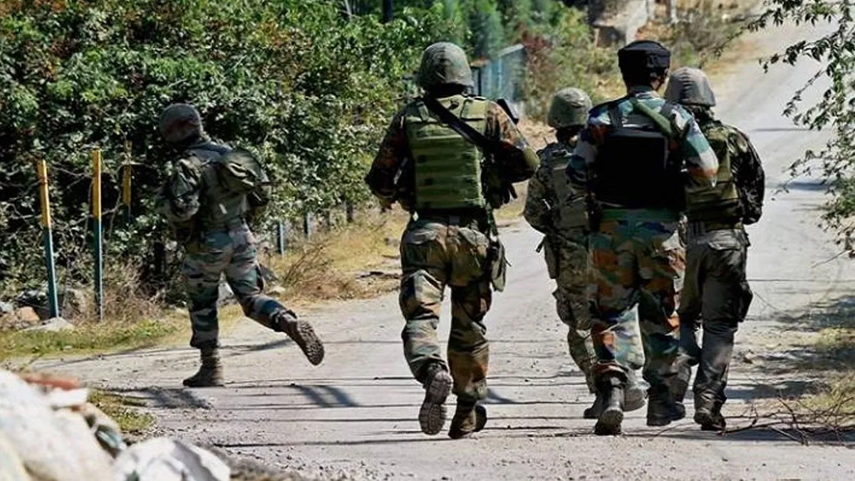 Jammu-Kashmir: Terrorist killed in encounter with security forces in Hanjipora area of Shopian- India TV Hindi