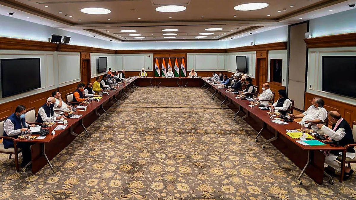 pm modi, pm modi meeting with jammu kashmir leaders, jammu kashmir leaders- India TV Hindi