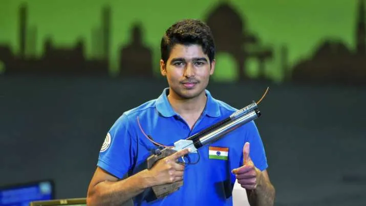 Saurabh Chaudhary clinches bronze after slow start for India at ISSF World Cup- India TV Hindi