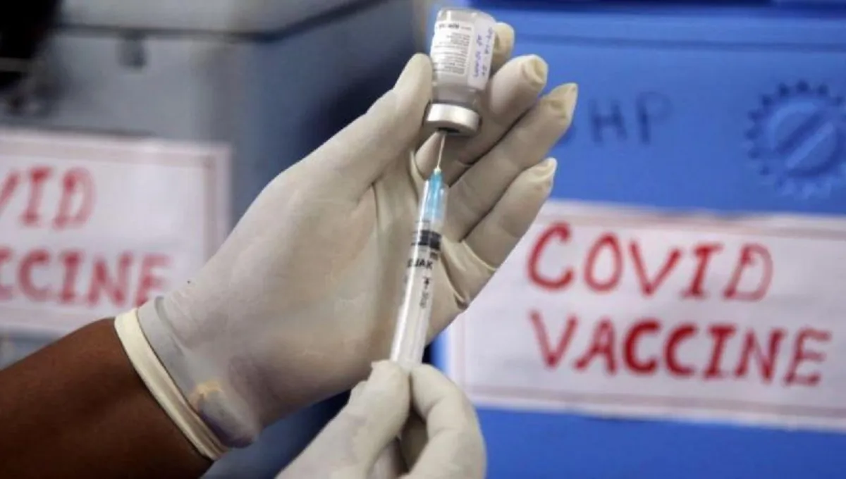 पढ़ाई, नौकरी के लिए विदेश जाने वालों का पहले टीकाकरण करेगा कर्नाटक- India TV Hindi
